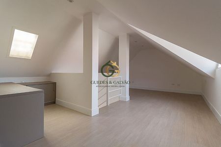 4_photo/94dce722fd.ab36bbf7e52fa6c8-ATLAS-71577f32-c02a-4f8a-8d76-afb42ab51237.jpg de casa à venda com 3 quartos, 125m² em Barreirinha, Curitiba