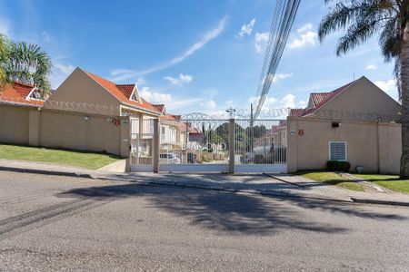 2_photo/94dce722fd.d92affd6fbab5da5-ATLAS-07af55d8-3df4-4536-b5e3-d98981602bed.jpg de casa de condomínio à venda com 3 quartos, 94m² em Barreirinha, Curitiba