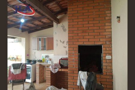 6_photo/94dce72397.81c488c884db3593-ATLAS-3ea353d1-9bd1-4e71-883b-bab6edd273a6.jpg de casa à venda com 3 quartos, 192m² em Barreirinha, Curitiba