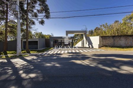 10_photo/94dce724e1.6fdee8406a8d1ba2-ATLAS-33588a98-c560-4e8f-94b3-e0b5aa8a3733.jpg de casa à venda com 3 quartos, 124m² em Abranches, Curitiba