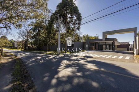 30_photo/94dce724e1.6fdee8406a8d1ba2-ATLAS-cef82ea9-aca1-46bf-8e04-d8e17e8d3c6c.jpg de casa à venda com 3 quartos, 124m² em Abranches, Curitiba