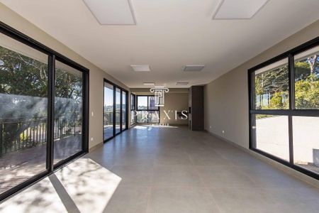 28_photo/94dce724e1.6fdee8406a8d1ba2-ATLAS-d827c438-0b5e-4bbf-8a1e-54ecb05a7d64.jpg de casa à venda com 3 quartos, 124m² em Abranches, Curitiba