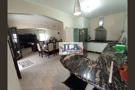 2_photo/94dce72749.7fa0e2f8d5aa86d9-ATLAS-fb0cfd13-7149-4773-9a38-9559cc604ad5.jpg de casa à venda com 8 quartos, 397m² em Abranches, Curitiba