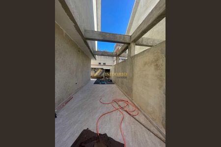 12_photo/94dce729d9.ed86bf0db8775139-ATLAS-4be52cff-fe55-49cb-b4fa-2d0e41edaaac.jpg de casa à venda com 3 quartos, 120m² em Taboão, Curitiba