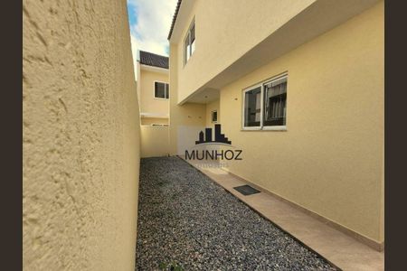 15_photo/94dce729d9.ed86bf0db8775139-ATLAS-68e240d8-c123-4b02-8b46-dc8dcc07f55a.jpg de casa à venda com 3 quartos, 119m² em Taboão, Curitiba