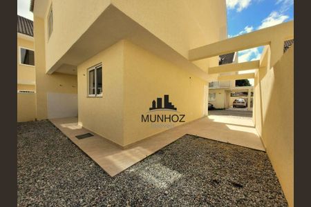 13_photo/94dce729d9.ed86bf0db8775139-ATLAS-e4e11f9e-8ce7-4482-b929-b24997ade09c.jpg de casa à venda com 3 quartos, 119m² em Taboão, Curitiba