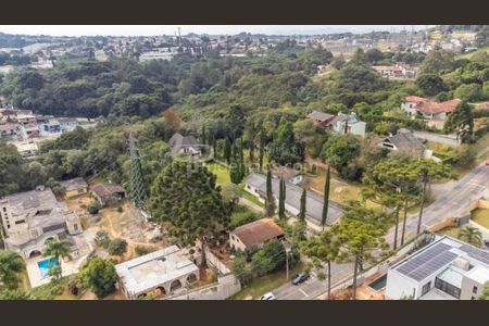 4_photo/94dce72b85.ceef305ded12bb28-ATLAS-1415d68a-8d1a-4817-b3dd-4c3a009d6f1b.jpg de casa à venda com 4 quartos, 680m² em Taboão, Curitiba