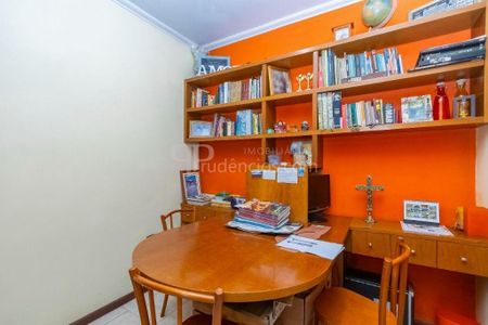 47_photo/94dce72b85.ceef305ded12bb28-ATLAS-4a8c2ae3-7afb-4576-8cec-b220b100d9f9.jpg de casa à venda com 4 quartos, 680m² em Taboão, Curitiba