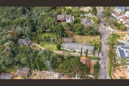 8_photo/94dce72b85.ceef305ded12bb28-ATLAS-82ee4ff8-2787-4ceb-a7fc-bdfe495ef9c6.jpg de casa à venda com 4 quartos, 680m² em Taboão, Curitiba