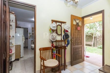 49_photo/94dce72b85.ceef305ded12bb28-ATLAS-898643c4-8fb5-46b0-845f-6944e05ed766.jpg de casa à venda com 4 quartos, 680m² em Taboão, Curitiba