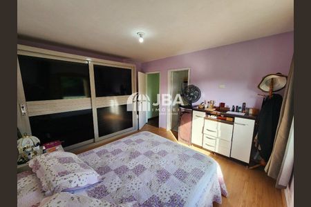 4_photo/94dce72c05.ef7c58586888ab74-ATLAS-3473b86e-d643-45c0-8884-8646de16d5db.jpg de casa à venda com 4 quartos, 154m² em Taboão, Curitiba