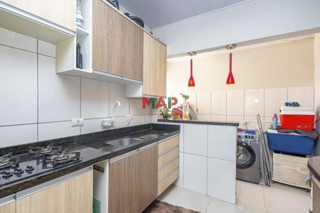 16_photo/94dce72c3b.f9fd596f8c1c84e9-ATLAS-b7cfb5cc-0da5-48d2-874f-410bf255583e.jpg de casa à venda com 3 quartos, 130m² em Taboão, Curitiba