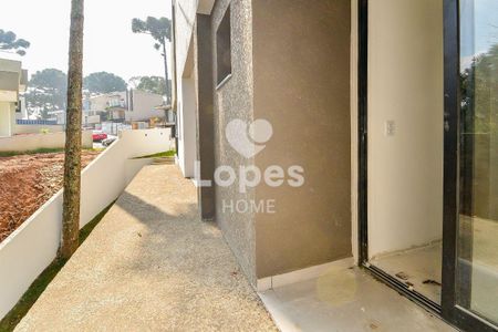 8_photo/94dce72d99.cef17660cfa7d457-ATLAS-29edca60-b407-40a2-866f-4496a72f3a32.jpg de casa à venda com 4 quartos, 346m² em Taboão, Curitiba