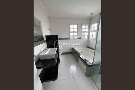 12_photo/94dce72e61.ceff8192393c33de-ATLAS-26bdedfb-845d-4ba2-87d6-829b22cdc557.jpg de casa à venda com 3 quartos, 405m² em Taboão, Curitiba