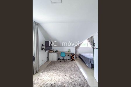 22_photo/94dce73225.a095ebe9a9b9d05b-ATLAS-510af7c1-c61a-48d7-9cf4-d452d12dc51a.jpg de casa à venda com 3 quartos, 107m² em Taboão, Curitiba