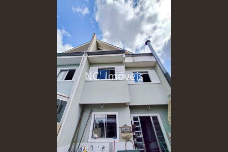 16_photo/94dce73225.a095ebe9a9b9d05b-ATLAS-7c7dc5d7-7b96-40ee-aec6-2cf71e35cd3b.jpg de casa à venda com 3 quartos, 107m² em Taboão, Curitiba