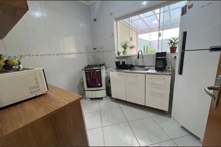 4_photo/94dce73649.64a6d8fbff90e4c0-ATLAS-2246fb2a-47ac-4a77-9e74-6ba319d3dfa5.jpg de casa à venda com 3 quartos, 111m² em Abranches, Curitiba