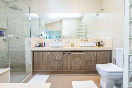 19_photo/94dce7397f.59e2a8b39dc3b007-ATLAS-be1eb041-06bf-49f2-8def-22c558ce6d59.jpg de casa à venda com 3 quartos, 285m² em Cachoeira, Curitiba