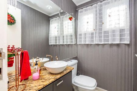 7_photo/94dce7397f.af06090b89f28f05-ATLAS-465ab800-e232-4cbd-985c-ebe52198b853.jpg de casa à venda com 4 quartos, 285m² em Cachoeira, Curitiba