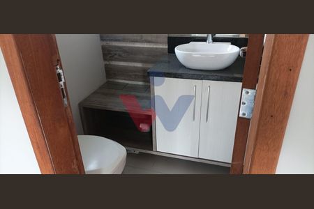 14_photo/94dce739c7.6f6a2a36f074a1ff-ATLAS-b5e1ce46-cf85-4103-a730-7686c78e71ce.jpg de casa à venda com 3 quartos, 200m² em Abranches, Curitiba