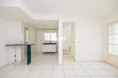 5_photo/94dce739e3.cb4a3f4e1d4d223a-ATLAS-1198a811-123b-4447-aa02-16f098842bd3.jpg de casa para alugar com 3 quartos, 97m² em Abranches, Curitiba