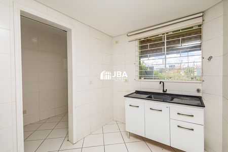 9_photo/94dce739e3.cb4a3f4e1d4d223a-ATLAS-3f51f7fb-7405-4b95-b895-98995d799a6d.jpg de casa para alugar com 3 quartos, 97m² em Abranches, Curitiba