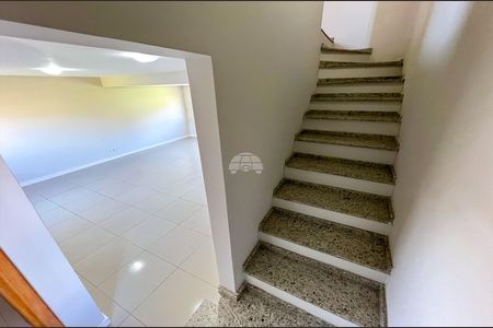 19_photo/94dce73a2f.60694ab3fc44e15e-ATLAS-a9a051df-5ef1-4db5-bba8-9d3c9d88ac68.jpg de casa para alugar com 3 quartos, 154m² em Abranches, Curitiba