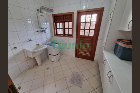 15_photo/94dce73a43.42a6c893d3f19367-ATLAS-1796b83f-837c-4a20-a161-d59bc5e8232f.jpg de casa à venda com 4 quartos, 248m² em Abranches, Curitiba