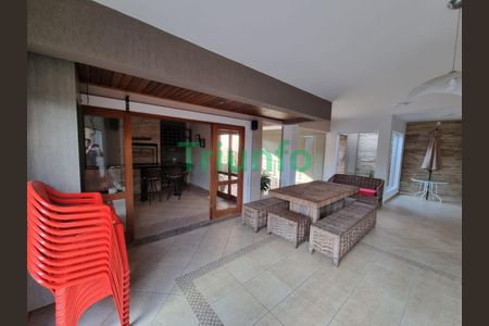 19_photo/94dce73a43.42a6c893d3f19367-ATLAS-7d247eea-0fd0-471a-8d1b-806636b594d8.jpg de casa à venda com 4 quartos, 248m² em Abranches, Curitiba