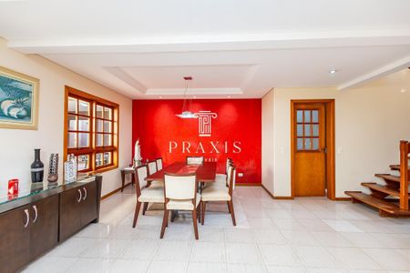 2_photo/94dce73a43.ae4bd4cb9523d21d-ATLAS-098f0acb-9779-48cf-b09f-e74ae2c75ac6.jpg de casa à venda com 4 quartos, 248m² em Abranches, Curitiba