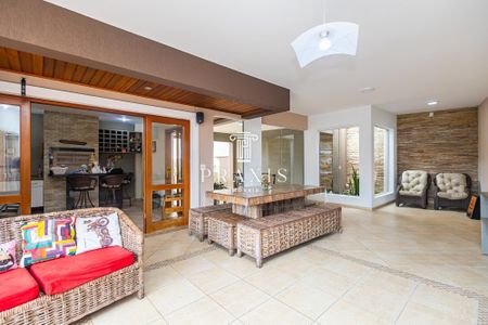9_photo/94dce73a43.ae4bd4cb9523d21d-ATLAS-b23c493e-0057-4507-a88c-f0e24497f7c4.jpg de casa à venda com 4 quartos, 248m² em Abranches, Curitiba