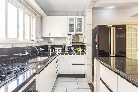 14_photo/94dce73a43.c13725377a599da3-ATLAS-4b5c4fd2-123e-4a73-a433-ee5c9d8a2b97.jpg de casa à venda com 4 quartos, 190m² em Abranches, Curitiba