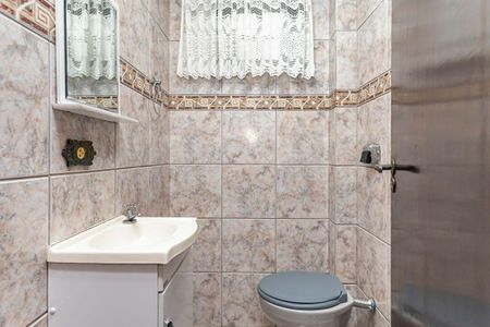 5_photo/94dce73a87.8d9d2e8c4e07ca84-ATLAS-14c51273-c605-43c2-8145-993cee2f73ba.jpg de casa à venda com 3 quartos, 336m² em Abranches, Curitiba