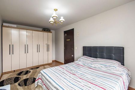 26_photo/94dce73a87.8d9d2e8c4e07ca84-ATLAS-d233f3c3-b693-4e95-8b97-607d62a0e99f.jpg de casa à venda com 3 quartos, 336m² em Abranches, Curitiba