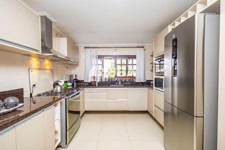 11_photo/94dce73ac3.8f3f2a47dd94676f-ATLAS-a5df22ac-921c-49bb-bc41-a7cfb3909c09.jpg de casa à venda com 3 quartos, 196m² em Abranches, Curitiba