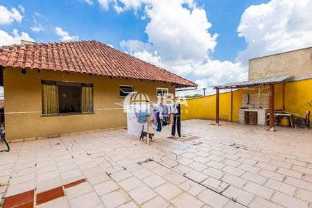 28_photo/94dce73ac3.8f3f2a47dd94676f-ATLAS-ae1865ac-e116-4ccc-aa18-efc0baf0cb2c.jpg de casa à venda com 3 quartos, 196m² em Abranches, Curitiba