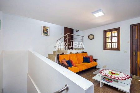 9_photo/94dce73ac3.8f3f2a47dd94676f-ATLAS-ffbcf7a3-d1c8-4005-9d62-7d48f4c28544.jpg de casa à venda com 3 quartos, 196m² em Abranches, Curitiba