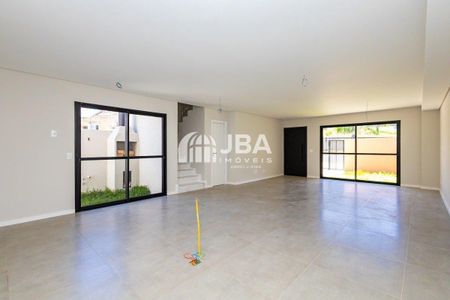 3_photo/94dce73ba3.f8b5319c31ea9539-ATLAS-91b097b8-bc8f-4e53-8df2-6f098c637c38.jpg de casa à venda com 0 quarto, 171m² em Abranches, Curitiba