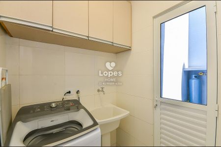 10_photo/94dce73ba7.dc8bbd111761e841-ATLAS-8f02d2ba-91ae-4ab9-80f5-5c393fbf1fde.jpg de casa à venda com 3 quartos, 134m² em Abranches, Curitiba