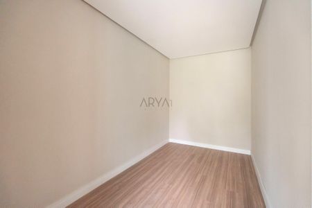 2_photo/94dce73bc5.246ce58bb154a6e5-ATLAS-26ca2cfa-07ca-4a62-9351-3e8a652ee759.jpg de casa à venda com 3 quartos, 184m² em Abranches, Curitiba