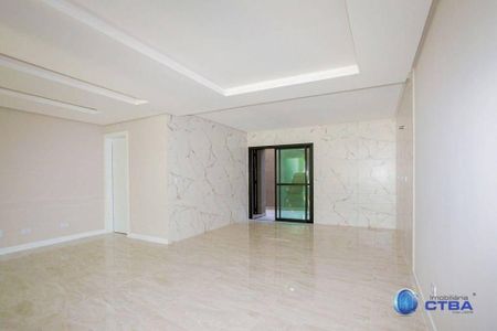 4_photo/94dce73bc5.f2c8c659ffa0a6bc-ATLAS-fd8eefdc-3fc1-47ef-933f-1450d4e400af.jpg de casa à venda com 3 quartos, 186m² em Abranches, Curitiba