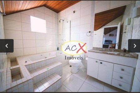 11_photo/94dce73ef1.46a9912f64054765-ATLAS-adef13ea-4d53-4c82-b722-403b72b4b940.jpg de casa à venda com 3 quartos, 262m² em Cachoeira, Curitiba