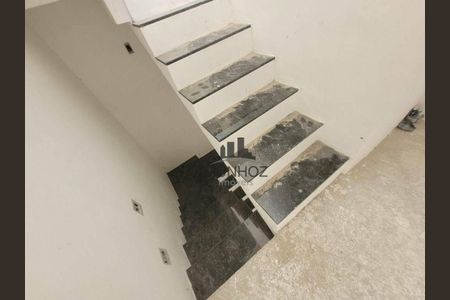 29_photo/94dce747ab.ceb2362219b577f0-ATLAS-cedc8dad-b538-4d0e-be49-ab6fadd175cf.jpg de casa à venda com 4 quartos, 117m² em Abranches, Curitiba