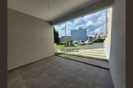 6_photo/94dce747ab.ceb2362219b577f0-ATLAS-ff415011-8a9b-42c6-9e36-55586a34dde6.jpg de casa à venda com 4 quartos, 117m² em Abranches, Curitiba