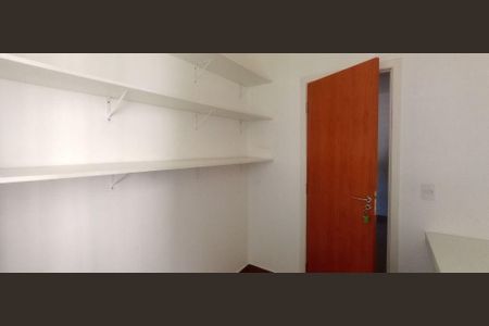 7_photo/94dce7ac7b.9d46ca060afdeab4-ATLAS-5e1eecb1-d62a-4e78-a951-987d50ca0525.jpg de apartamento à venda com 3 quartos, 53m² em Santa Cândida, Curitiba