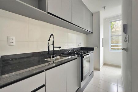 6_photo/94dce7adf3.b3b36ef26e9ed36b-ATLAS-c187d7e8-8d86-4758-9492-eab68b4f3ba1.jpg de apartamento para alugar com 2 quartos, 48m² em Santa Cândida, Curitiba