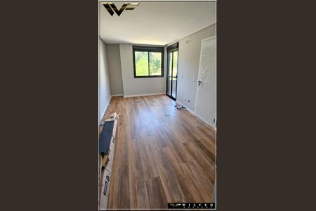 11_photo/94dce7b267.f0e5aead875c520a-ATLAS-9dd9dfeb-9d0e-466a-bcc3-2af2486b327c.jpg de casa à venda com 2 quartos, 65m² em Santa Cândida, Curitiba