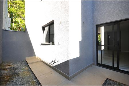 41_photo/94dce7b267.fc3124ead6c5d417-ATLAS-ba38b891-c7e2-4d37-ba6b-252d2363841e.jpg de casa à venda com 3 quartos, 132m² em Santa Cândida, Curitiba