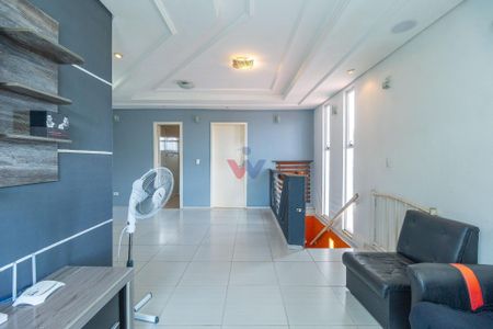 30_photo/94dce7b273.7e2ea02b9085bf9d-ATLAS-a694085b-5b0d-42f9-9500-90f6797e11fc.jpg de casa à venda com 2 quartos, 246m² em Santa Cândida, Curitiba