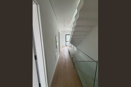 11_photo/94dce7b353.07dec894d8d8be59-ATLAS-d45fd12d-a348-40a9-850a-9e2a1040db1b.jpg de casa à venda com 3 quartos, 116m² em Santa Cândida, Curitiba